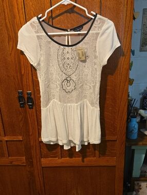 NWT, XSmall Beaded AEO Blouse